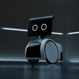 Amazon Astro robot domestico